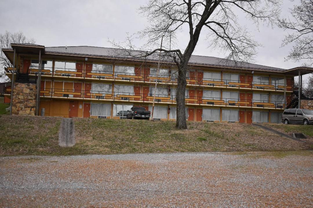 Amerivu Inn-Gilbertsville 外观 照片
